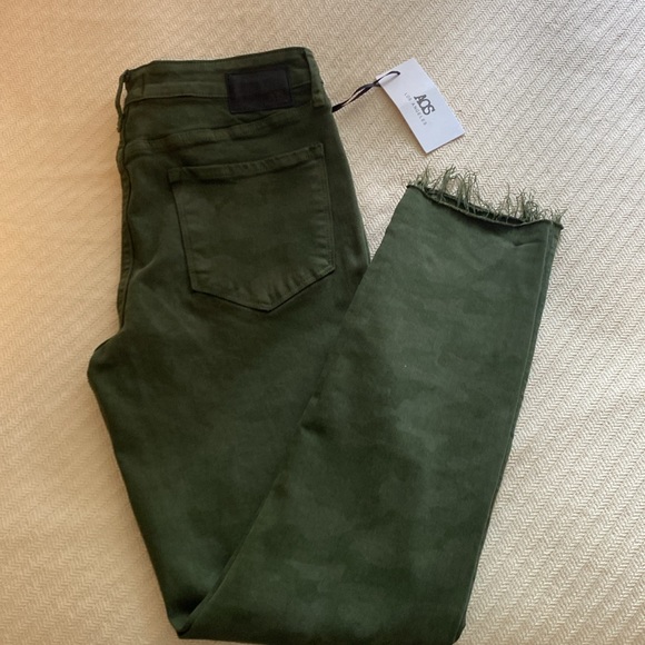 AOS Los Angeles Christina Raw Hem Army Green camouflage skinny Jeans.  Size 8 - Picture 4 of 9